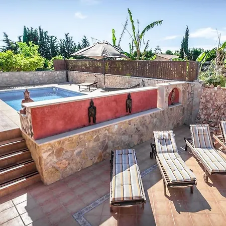 Refugio Spacious Pool Bbq Office Holiday home *